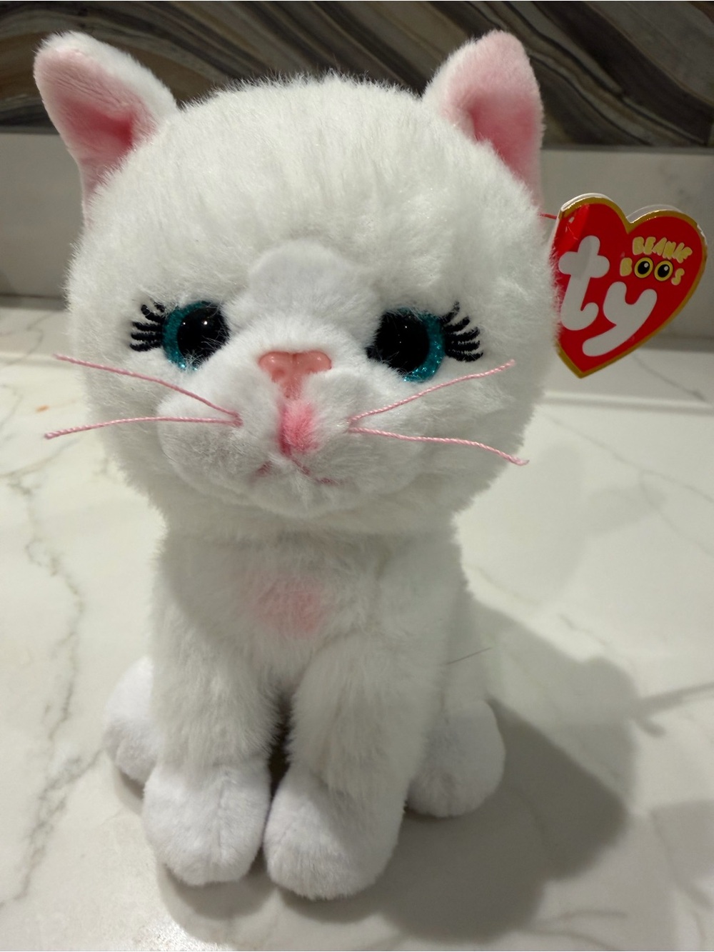 Ty Beanie Boo “Amelia” the White Kitty Cat (6 inch) - Picture 3 of 5